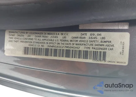 2007 Volkswagen New Beetle 2.5 z USA, uszkodzony, nr VIN 3VWRG31C27M504342